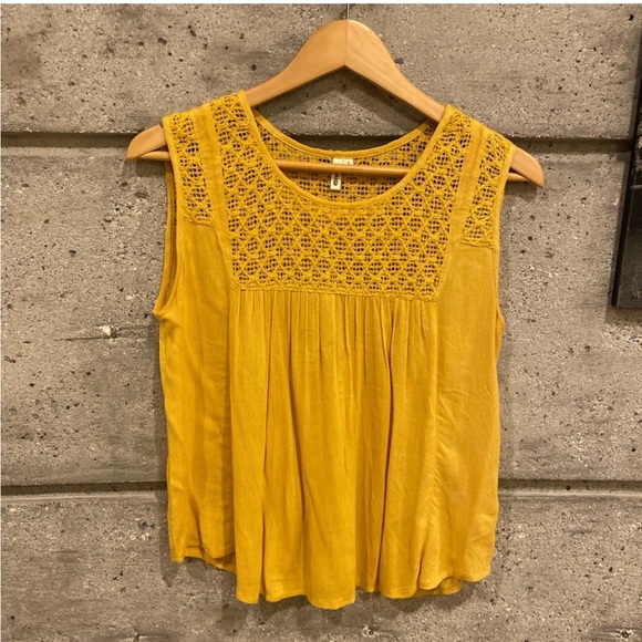 Rip Curl Mustard Top - Picture 1 of 4